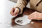 راهکارهای تغذیه‌ای در پیشگیری از زوال عقل