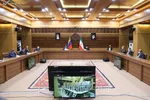 عکس/مجازات بی‌احترامی به پرچم و سرود ملی در کشورهای گوناگون