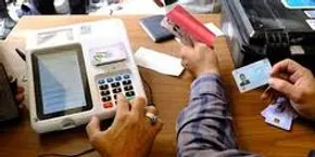 فیلم / بسیج: پرچم آمریکا را در حیاط منازل آتش بزنید