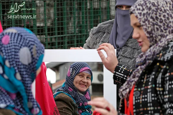 یک زن غیرمسلمان بوسنیایی در روز جهانی حجاب یک روز محجبه بدن را تجربه کرد