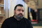 دعای خاص آیت‌الله جوادی آملی هنگام اقامه نماز بر پیکر رهبر شهید + فیلم