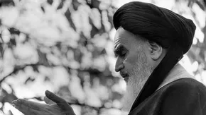 فیلم | رهبر انقلاب: تنزل شدید جایگاه آمریکا در دنیا متاثر از حضور امام است