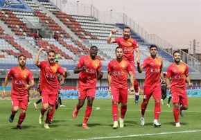 تصاویر / جشن قهرمانی فولاد پس از شکست پرسپولیس