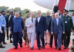 رئیس‌جمهور پاکستان فرار کرد