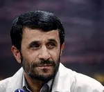 عکس/ تصویری خاص از احمدی نژاد و جورابش