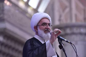 بازنگری در دکترین هسته‌ای مطالبۀ ملی است