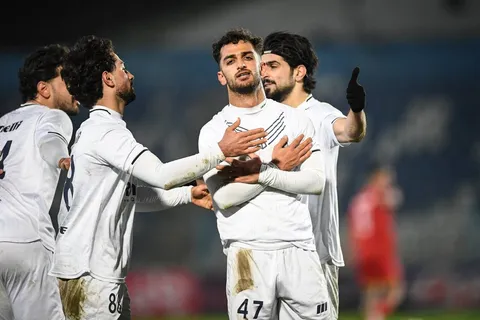 مجتبی فخریان مهاجم پرسپولیس به گل گهر پیوست