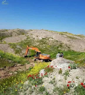 تصاویر/ روز مادر؛ مادران در کنار شهدا