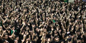 فیلم | مراسم عزاداری روز عاشورا در لندن