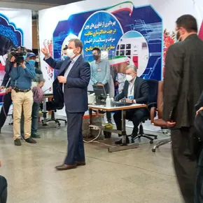 عکس/ داوطلبی با وعده ۱۲۰ میلیونی برای فرزندآوری