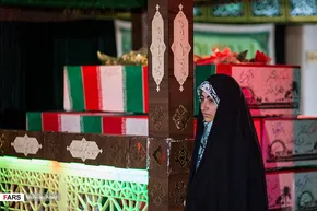 تصاویر/  مراسم وداع با شهید مدافع حرم فاطمیون مصطفی یعقوبی