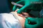 گلنوش زنجانپور: پدرم شب گذشته ساعات خیلی سختی را سپری کرد