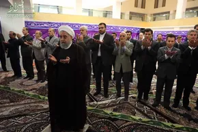 عکس/ عیدی پانصد تومانی میرسلیم به نمایندگان