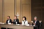 ظریف: به کره شمالی و مسکو می‌روم