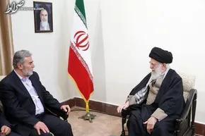تصاویر/ عکس‌های ناب از دیدار شاعران با رهبر انقلاب