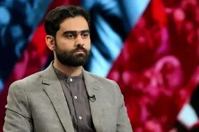 حلقه اطراف جنابعالی قدرت شان از شما بیشتر است و شما نمی خواهید یا نمی توانید افسار آنها را بکشید