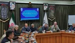 ترامپ و خودنمایی تازه با گذرنامه آمریکا! | عکس