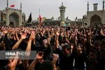 نگاه به موبایل در نماز چه حکمی دارد؟