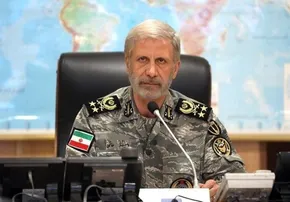 تصاویری جالب از مهربانی سرلشکر سلامی