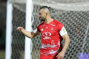 عکس| مقایسه سردار دورسون ستاره جدید پرسپولیس با جود بلینگام!