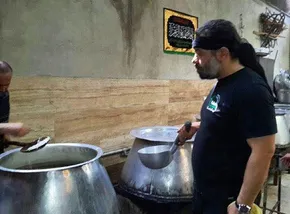 عکس/سلفی با امیرمحمد درحرم اباعبدالله