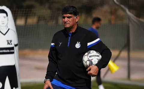 لیگ برگزار نشود ما قهرمانیم
