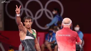 فیلم/ درگیری برادران گرایی با سعید عبدولی در سالن کشتی