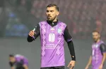 تمدید قرارداد عمری با پرسپولیس