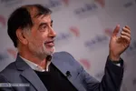 حرکت جنجالی صداوسیما حین سخنرانی پزشکیان | واکنش رئیس جمهوری منتخب به سخنان فرد معترض چه بود؟