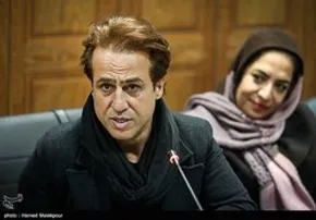 فیلم/ خاطره عجیب آقای بازیگر: در پروژه‌ها وقتی عصبانی میشم سیلی میزنم!