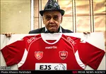 ماجرای چسب‌ لباس پرسپولیس چه بود؟