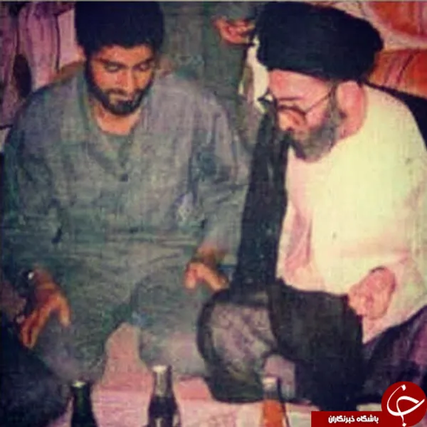 عکس قدیمی رهبر انقلاب در کنار سردار سلیمانی