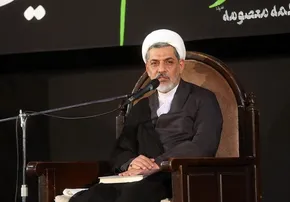 فیلم | ابراز ارادت خانم بازیگر به امام حسین(ع)
