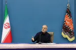 آذر منصوری: پزشکیان قبل از هر اقدامی وضعیت موجود را با مردم در میان بگذارد/ باید مشخص شود این اسب زین کرده‌ای که می‌گویند نه یال و کوپال و دمی دارد و نه رمقی برای راه رفتن