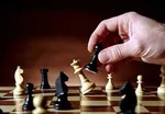 اعتراض خانواده شطرنج‌باز: می‌خواهیم به فیده شکایت کنیم/ فدراسیون سهل‌انگاری می‌کند