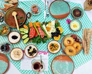 هرگز این ۸ خوراکی را ناشتا نخورید