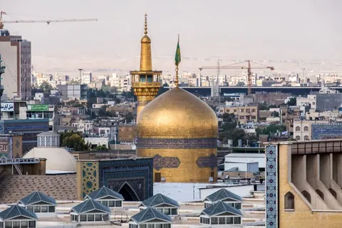 فیلم| پنجره‌ متفاوتی به حضور زائران رضوی در رواق دارالذکر
