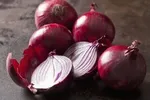 ۱۱ ماده غذایی مناسب برای سلامت پوست