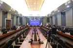 پاسخگویی مدیر کار و خدمات اشتغال منطقه آزاد کیش در سامانه تلفنی ۱۲۴