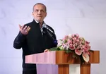 آینده‌سازان کشور در مدارس پرورش می‎یابند/ مدرسه مرکز علم، امید، نشاط و ایمان