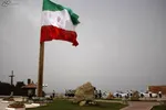 پرچم ایران در خیابان‌های قطر/ عکس