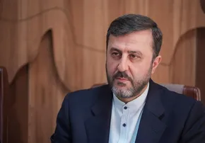 فیلم| کنایه غریب‌آبادی به آمریکا؛ اگر هرمز را مین‌زدایی کردید، پس چرا عبور نمی‌کنید؟