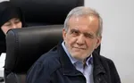پزشکیان:ایجاد صندوق سرمایه‌گذاری گامی برای تحقق اهداف D۸ است