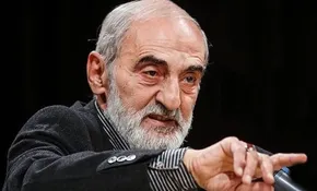 فیلم/ منزل حاج حسن شایانفر در زمان اعلام خبر درگذشت وی از رسانه ملی