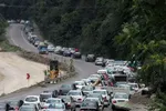 ترافیک پرحجم در جاده های شمال/ ‌کندوان یک‌طرفه شد