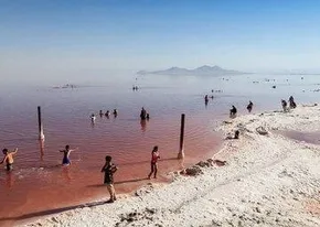تصاویر| سواحل دریاچه ارومیه دوباره میزبان مسافران تابستانی شد