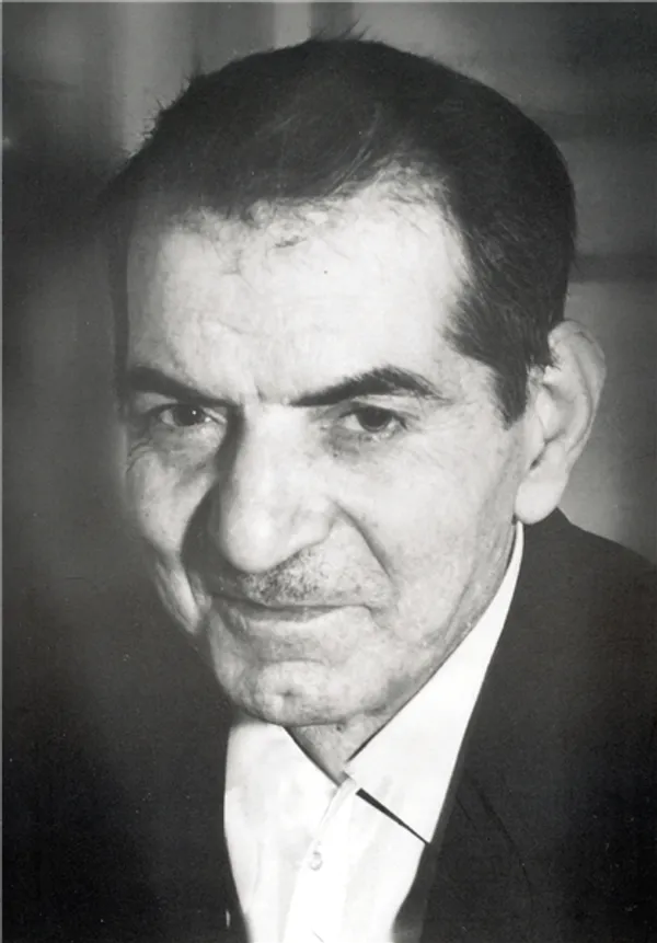 چهره استاد سید محمدحسین شهریار در میانسالی/عکس از استاد علی صادق نخجوانی