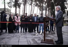 عکس/مرحوم حجت‌الاسلام حائری در کنار رهبرانقلاب