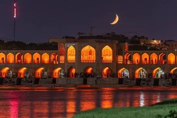 تصاویر| شب‌های دیدنی پل خواجو در اصفهان