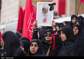 فیلم | پدر شهیده زهرا گلپایگانی: در تشییع شهدا ملائکه حضور دارند